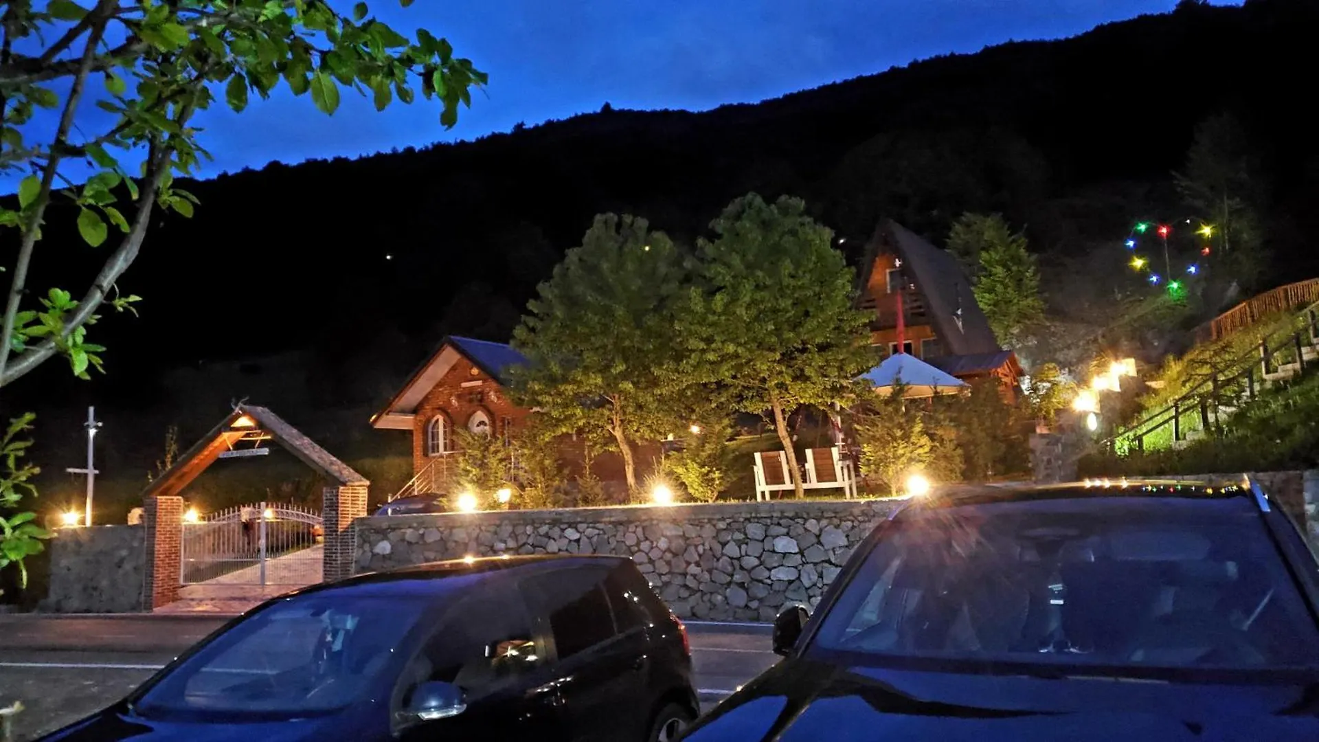 Vilat Pllumaj Gropat e Selces 0*,